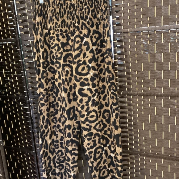 Plus Size Leopard Print.Wide Leg Pants (Brown ) - Picture 8 of 10